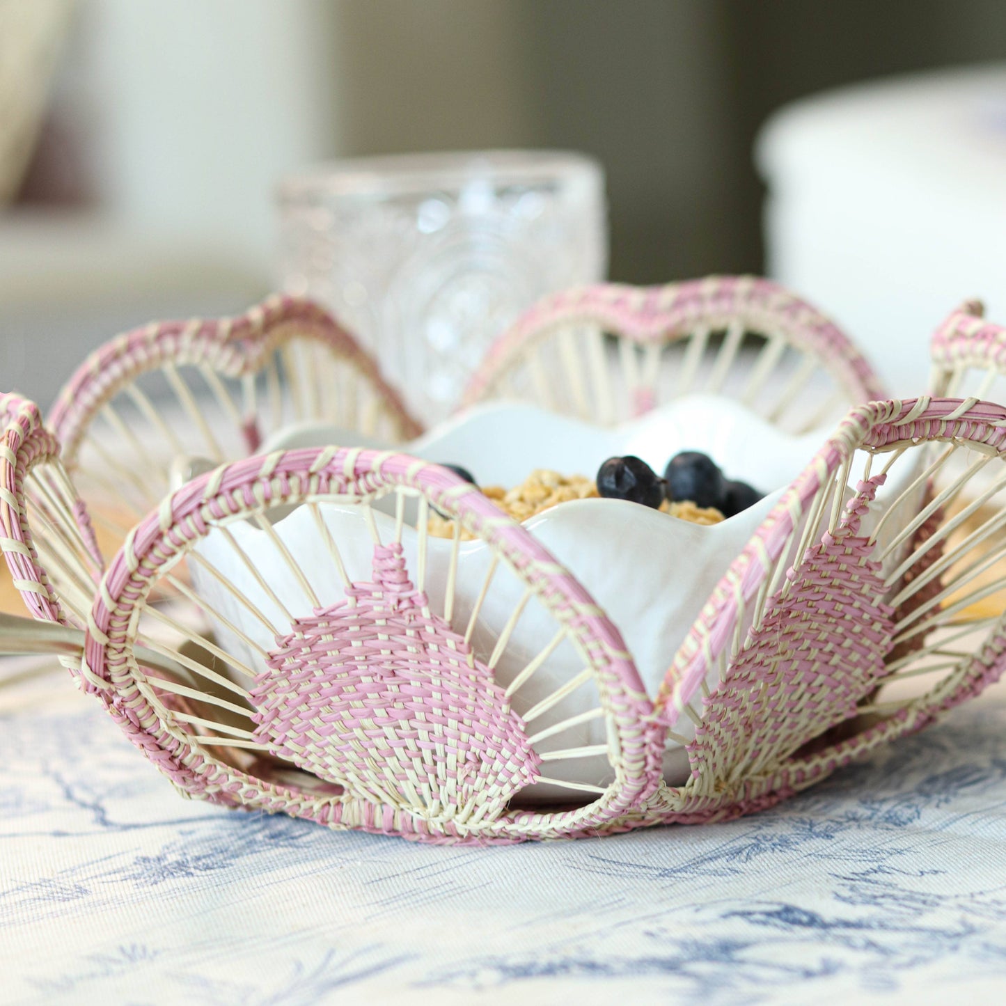 Flora Basket: Soft Pink