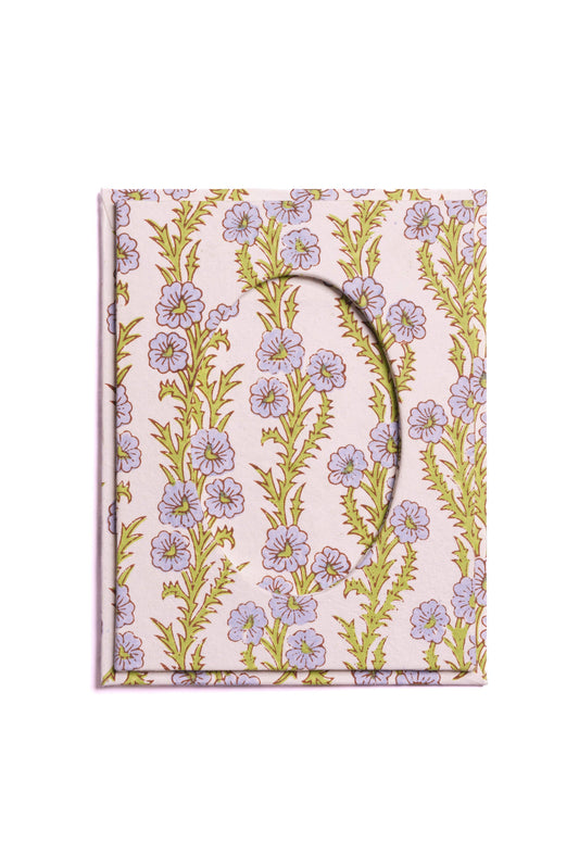 Blockprint Picture Frame in Forget-Me-Not Floral, 4x6