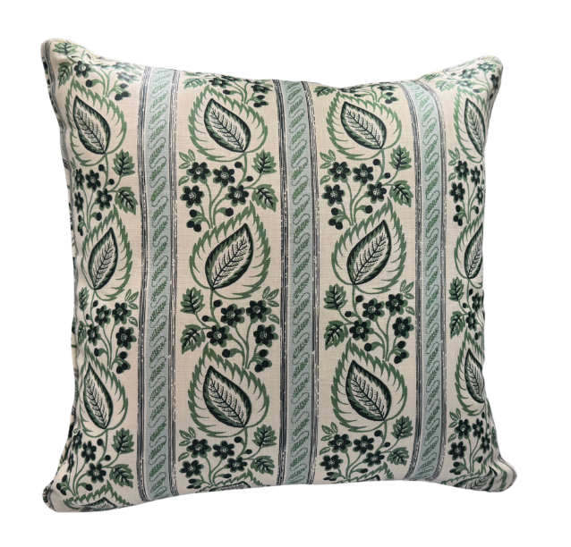 Meredith Ellis Alden in Grass Pillow