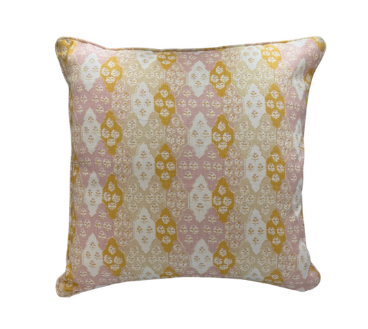 Alice Sergeant Ottoman Quilt in Petal Pillow