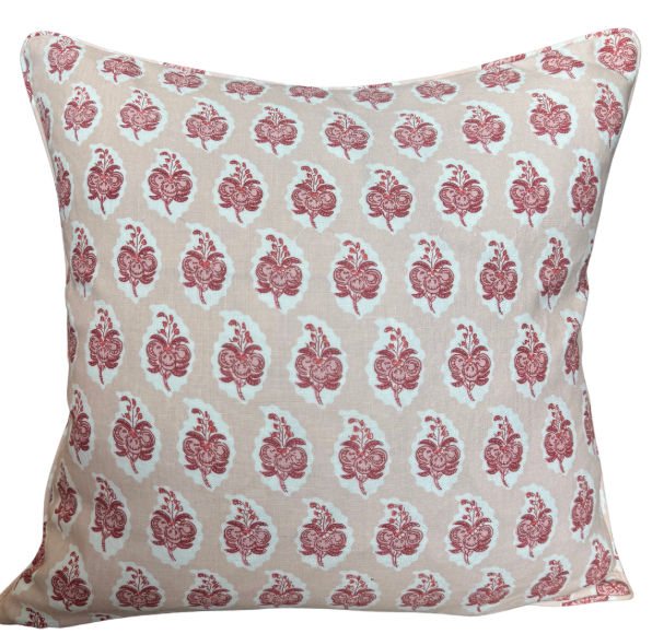 Raoul Pasha Pillow in Rose