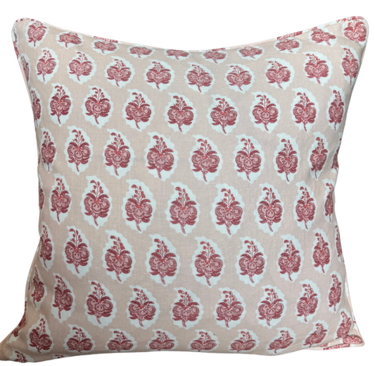 Raoul Pasha Pillow in Rose