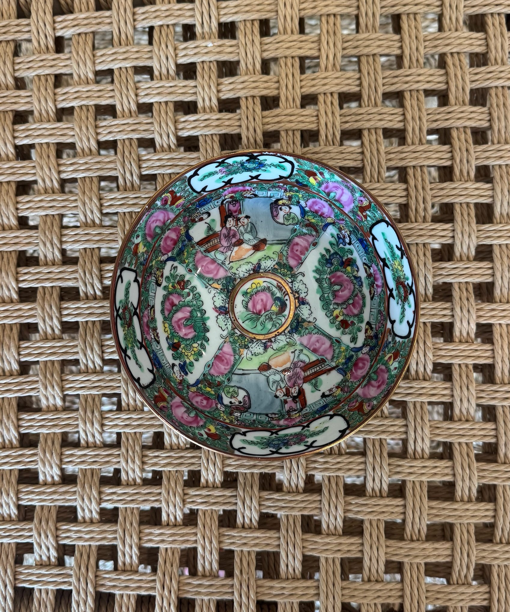 Rose Medallion Bowl