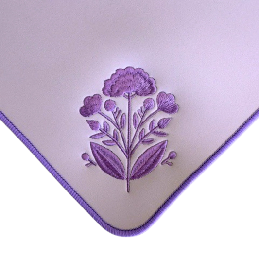 Embroidered Mahjong Mat in Lavender