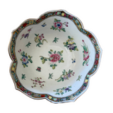 Medium Rose Medallion Scalloped Bowl